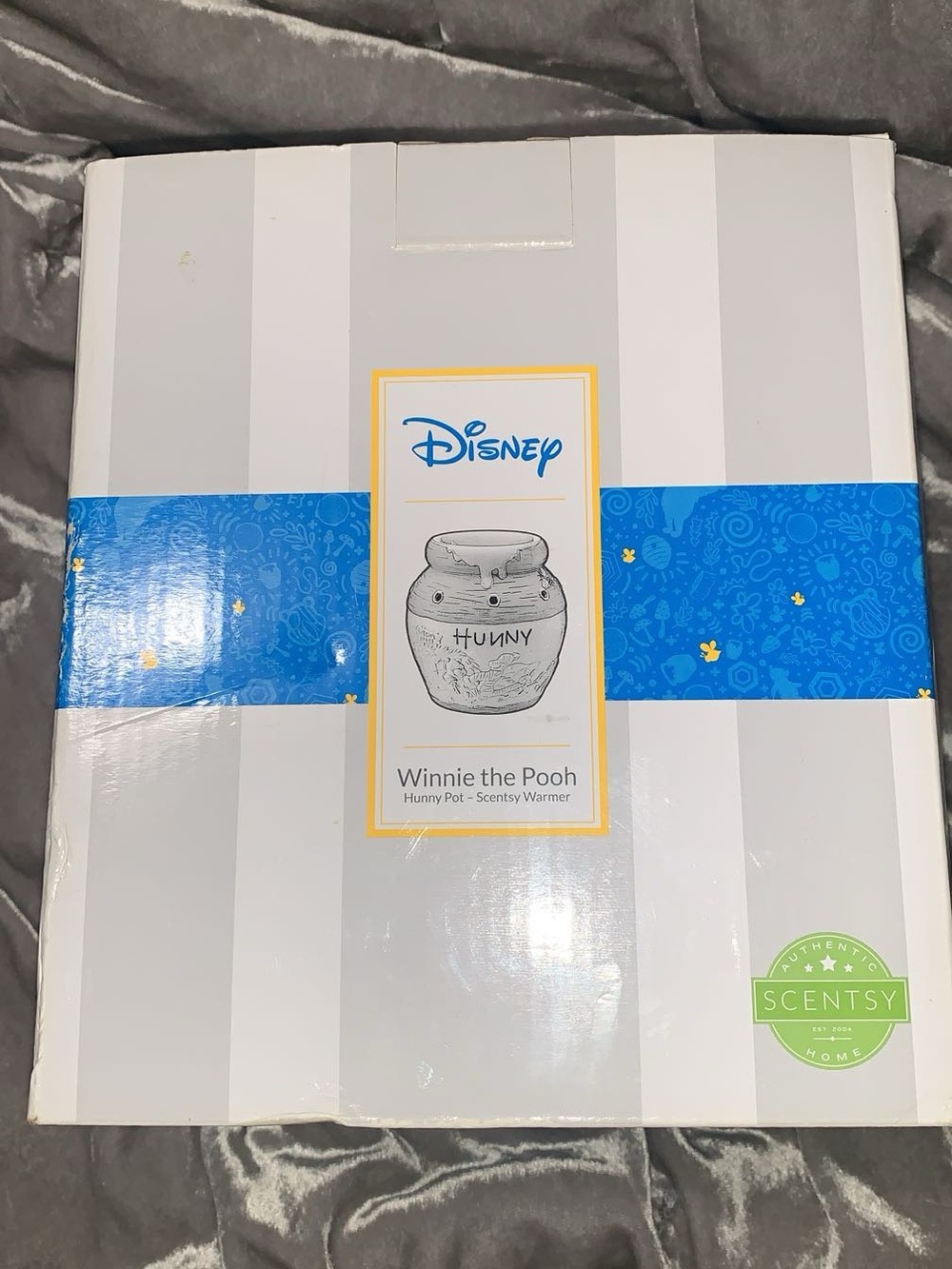 Scentsy Winnie the Pooh Hunny Pot Warmer